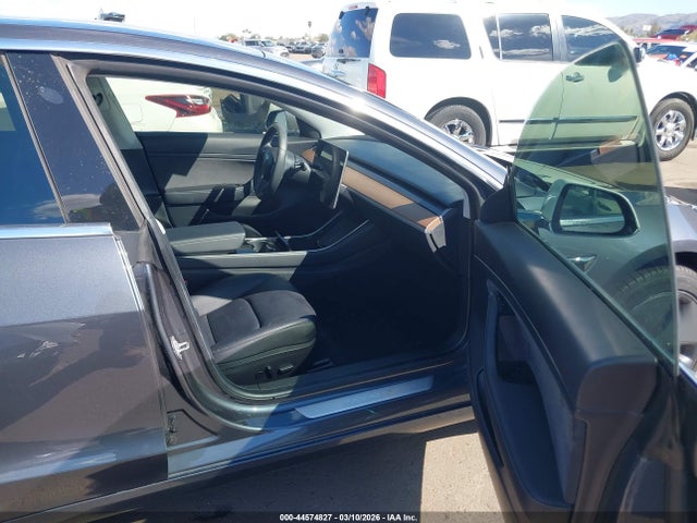 2020 TESLA MODEL 3 5YJ3E1EA5LF743541 Photo 4