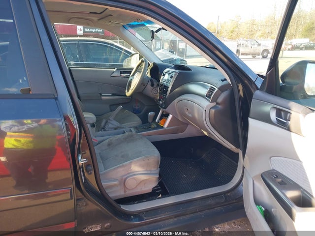 2013 SUBARU FORESTER JF2SHADC2DH409928 Photo 4