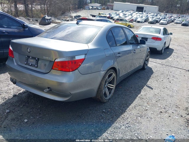 2005 BMW 545I WBANB33585B089611 Photo 3