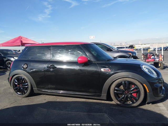 WMWXM9C57FT996349 Mini Hardtop John Cooper Works