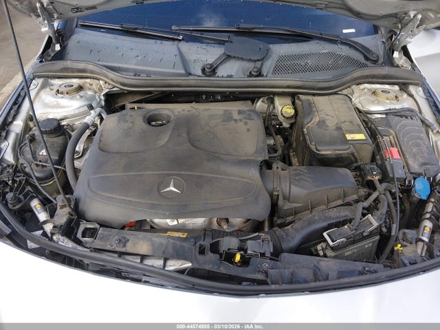 44574905 :رقم المزاد ، WDDSJ4EB5FN213907 vin ، 2015 Mercedes-benz Cla 250 مزاد بيع