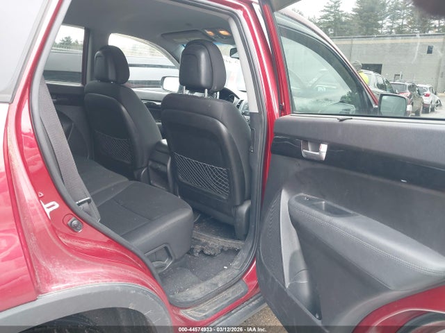 KIA SORENTO LX 2015 5XYKTDA69FG637207 Image 8