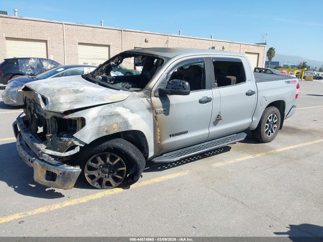 5TFDY5F10LX905065 Toyota Tundra Sr5