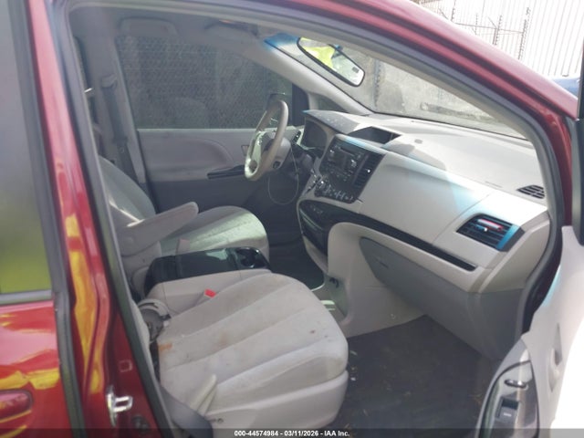 Aukcja sprzedaży 2014 Toyota Sienna Le V6 8 Passenger, vin: 5TDKK3DC0ES435503, numer aukcji: 44574984