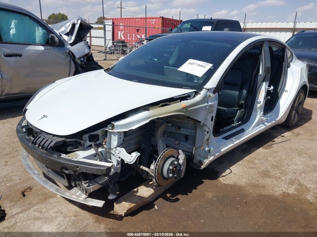 2021 Tesla Model 3 Long Range Dual Motor All-wheel Drive მანქანა იყიდება აუქციონზე, vin: 5YJ3E1EB4MF066279, აუქციონის ნომერი: 44575001