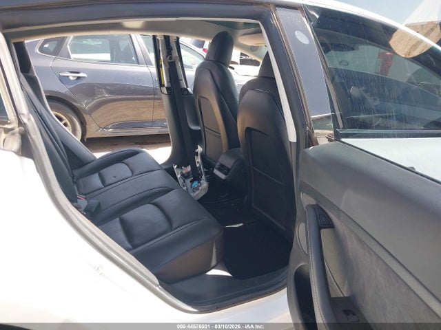 2021 Tesla Model 3 Long Range Dual Motor All-wheel Drive მანქანა იყიდება აუქციონზე, vin: 5YJ3E1EB4MF066279, აუქციონის ნომერი: 44575001