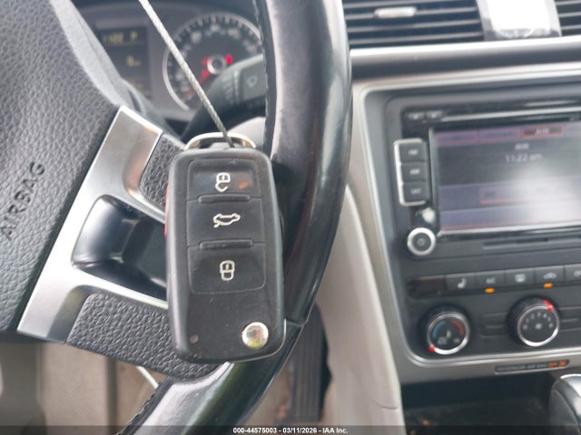 44575003 :رقم المزاد ، 1VWAS7A32FC121911 vin ، 2015 Volkswagen Passat 1.8t Limited Edition مزاد بيع