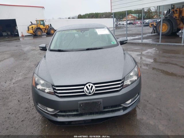 44575003 :رقم المزاد ، 1VWAS7A32FC121911 vin ، 2015 Volkswagen Passat 1.8t Limited Edition مزاد بيع