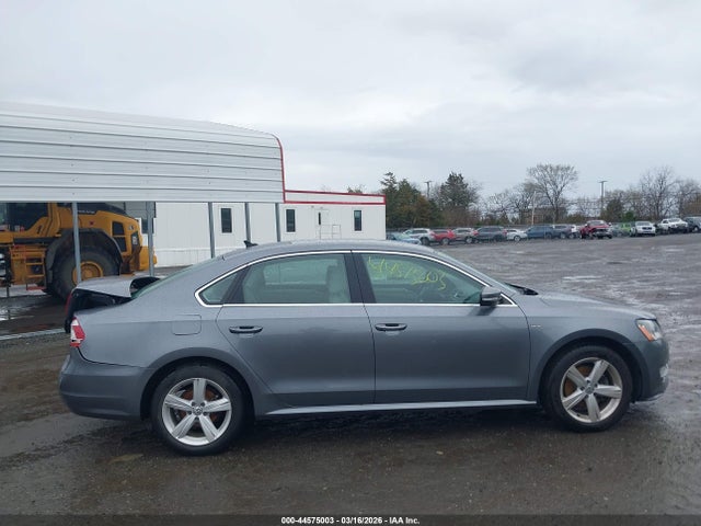 44575003 :رقم المزاد ، 1VWAS7A32FC121911 vin ، 2015 Volkswagen Passat 1.8t Limited Edition مزاد بيع
