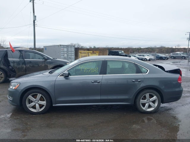 44575003 :رقم المزاد ، 1VWAS7A32FC121911 vin ، 2015 Volkswagen Passat 1.8t Limited Edition مزاد بيع