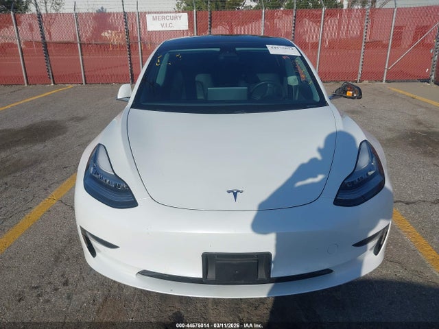 2020 Tesla Model 3 მანქანა იყიდება აუქციონზე, vin: 5YJ3E1EA9LF806348, აუქციონის ნომერი: 44575014