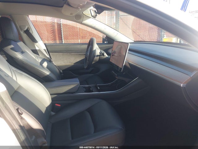 2020 Tesla Model 3 მანქანა იყიდება აუქციონზე, vin: 5YJ3E1EA9LF806348, აუქციონის ნომერი: 44575014