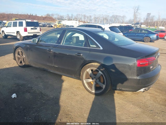 Продажа на аукционе авто 2015 Audi S8 4.0t, vin: WAUK2AFD3FN019900, номер лота: 44575023