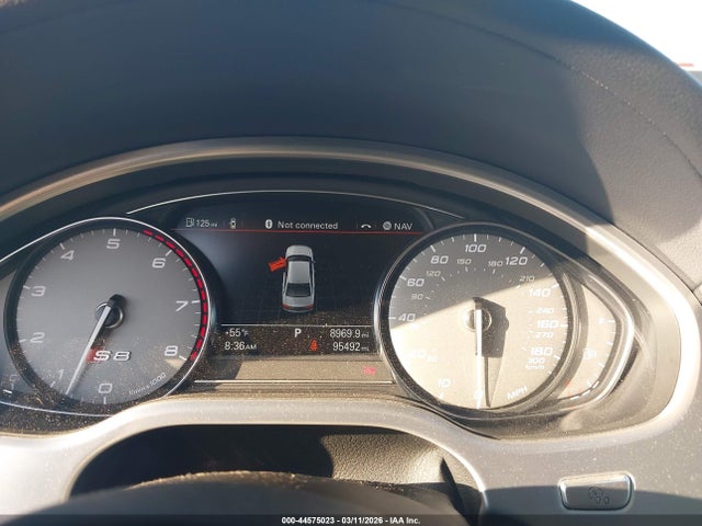 Продажа на аукционе авто 2015 Audi S8 4.0t, vin: WAUK2AFD3FN019900, номер лота: 44575023
