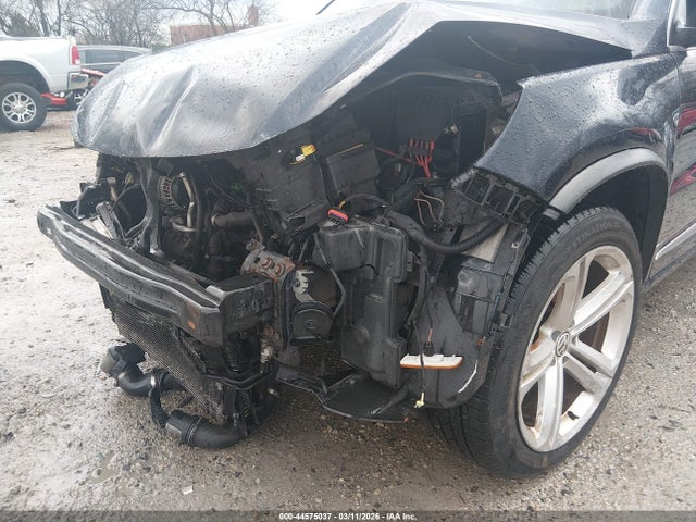 Продажа на аукционе авто 2016 Volkswagen Tiguan R-line, vin: WVGAV7AX8GW053624, номер лота: 44575037