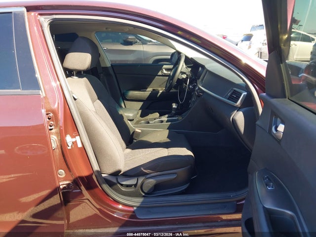 5XXGT4L35KG338854 KIA Optima Lx