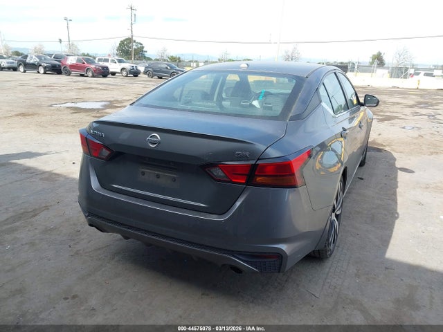 1N4BL4CV4KC211076 Nissan Altima 2.5 Sr