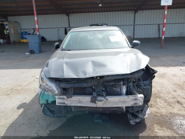 1N4BL4CV4KC211076 Nissan Altima 2.5 Sr