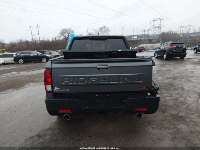 5FPYK3F68SB007896 Honda Ridgeline Trailsport