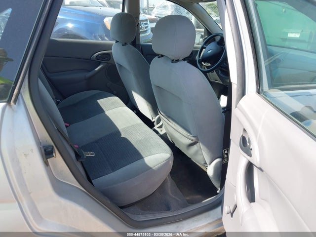 2003 FORD FOCUS 1FAFP33P83W219179 Photo 7