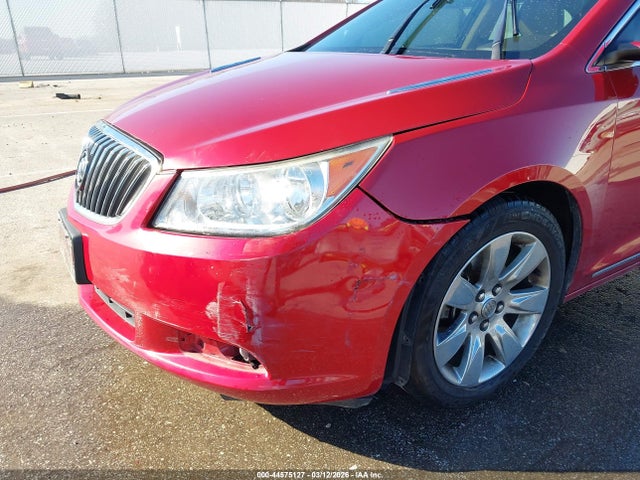 44575127 :رقم المزاد ، 1G4GC5E38DF225240 vin ، 2013 Buick Lacrosse Leather Group مزاد بيع