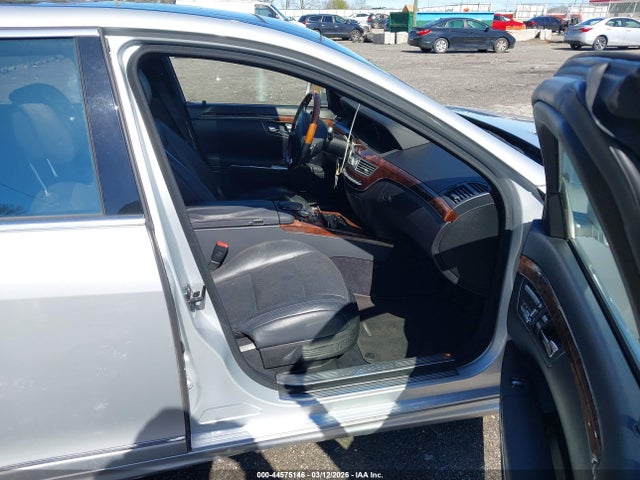 2010 MERCEDES-BENZ S 550 WDDNG7BB2AA321712 Photo 4