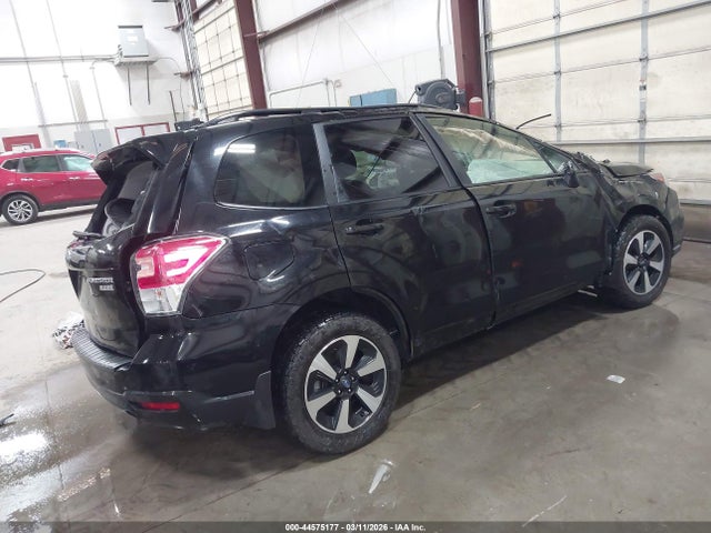 44575177 :رقم المزاد ، JF2SJAEC4HH530095 vin ، 2017 Subaru Forester 2.5i Premium مزاد بيع
