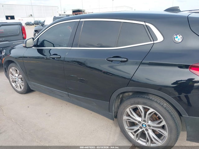 44575203 :رقم المزاد ، WBXYH9C03N5U13250 vin ، 2022 Bmw X2 Sdrive28i مزاد بيع