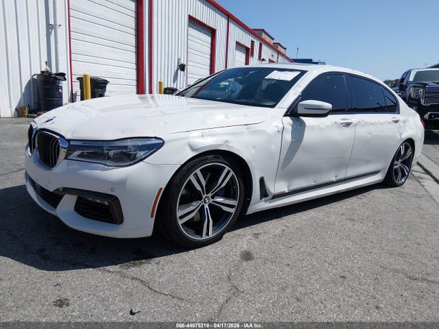 44575216 :رقم المزاد ، WBA7F0C52JGM23673 vin ، 2018 Bmw 750i مزاد بيع
