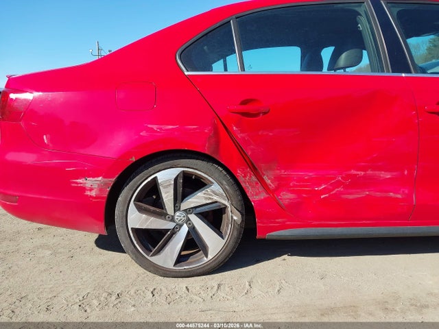 2013 Volkswagen Jetta Gli მანქანა იყიდება აუქციონზე, vin: 3VW4A7AJ9DM219411, აუქციონის ნომერი: 44575244