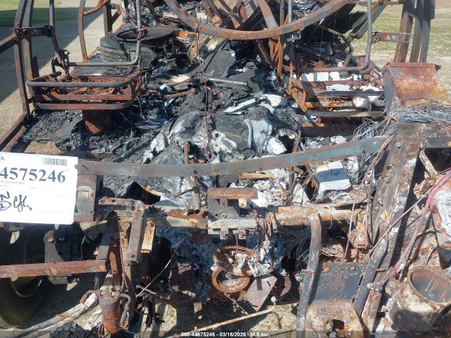 Продаж на аукціоні авто 2001 Ford F550 Super Duty Stripped Chass, vin: 1FCNF53S010A10365, номер лоту: 44575246