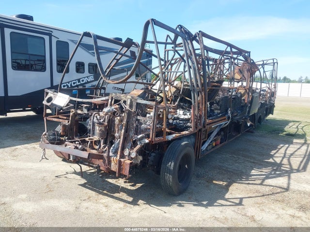Продаж на аукціоні авто 2001 Ford F550 Super Duty Stripped Chass, vin: 1FCNF53S010A10365, номер лоту: 44575246
