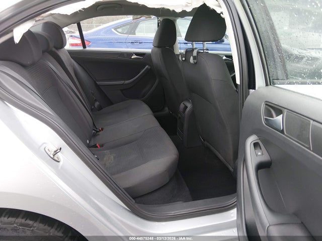 44575248 :رقم المزاد ، 3VW1K7AJ0FM201575 vin ، 2015 Volkswagen Jetta 2.0l S مزاد بيع