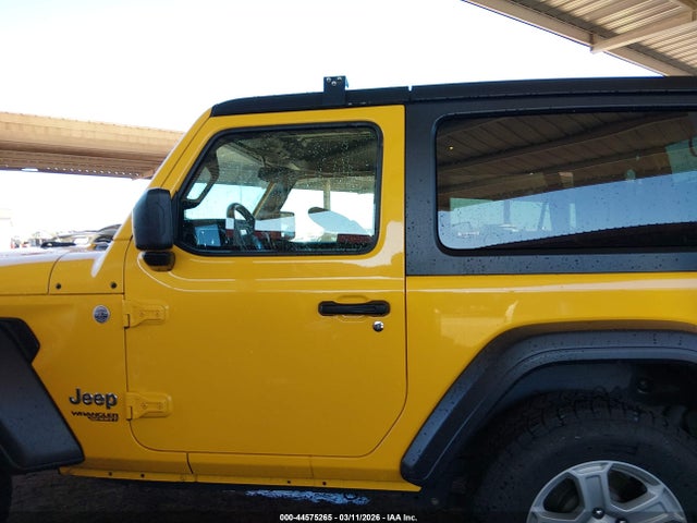 1C4HJXAN1KW602005 Jeep Wrangler Sport S 4x4