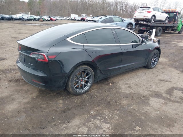 44575278 :رقم المزاد ، 5YJ3E1EB2LF635063 vin ، 2020 Tesla Model 3 Long Range Dual Motor All-wheel Drive مزاد بيع