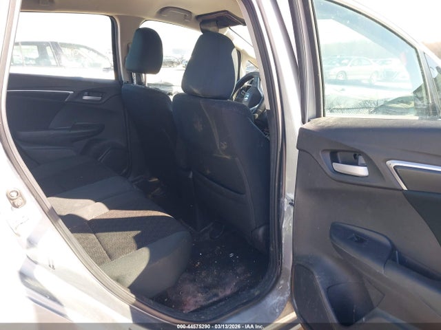 44575290 :رقم المزاد ، 3HGGK5H54HM708655 vin ، 2017 Honda Fit Lx مزاد بيع