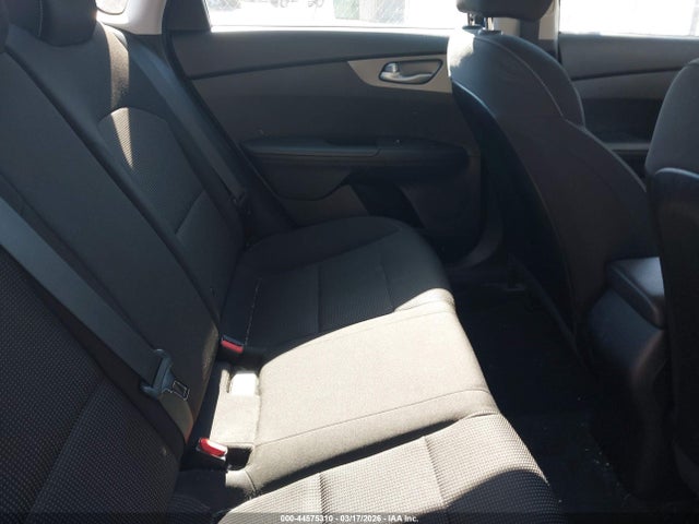 2019 Kia Forte Lxs მანქანა იყიდება აუქციონზე, vin: 3KPF24AD2KE044685, აუქციონის ნომერი: 44575310