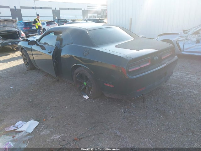 Продажа на аукционе авто 2016 Dodge Challenger Sxt, vin: 2C3CDZAG0GH250110, номер лота: 44575311