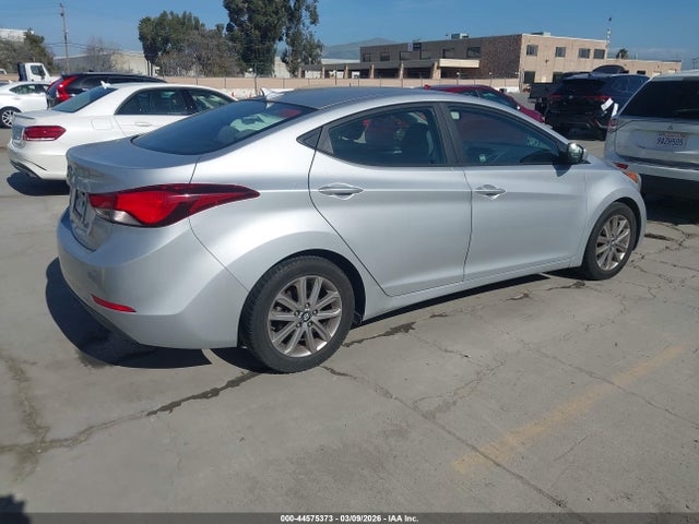 Hyundai ELANTRA SE 2014 5NPDH4AE4EH518182 Image 4