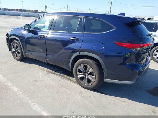 2021 TOYOTA HIGHLANDER 5TDGZRAH9MS520780 Photo 2
