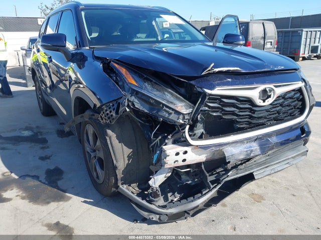 2021 TOYOTA HIGHLANDER 5TDGZRAH9MS520780 Photo 5