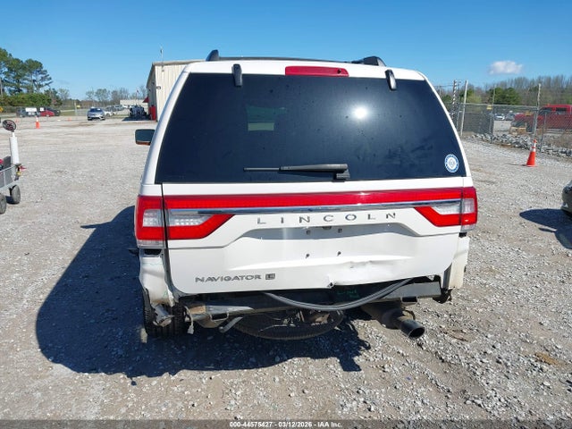 5LMJJ3LT4HEL04996 Lincoln Navigator L Reserve
