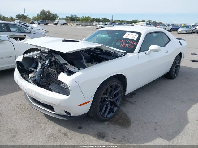 Продажа на аукционе авто 2022 Dodge Challenger Sxt, vin: 2C3CDZAGXNH100468, номер лота: 44575478