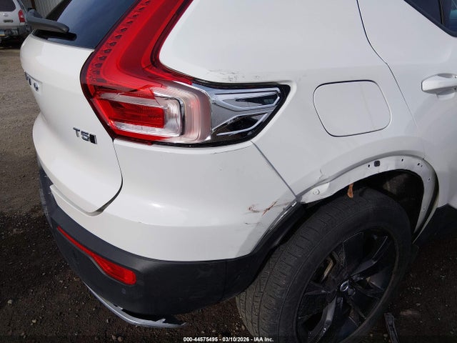 Volvo Xc40 T5 Momentum 2020 YV4162UK3L2310398 Image 6