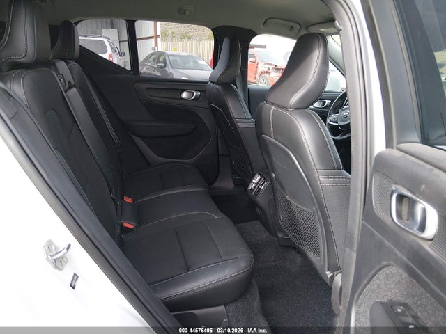 Volvo Xc40 T5 Momentum 2020 YV4162UK3L2310398 Image 8