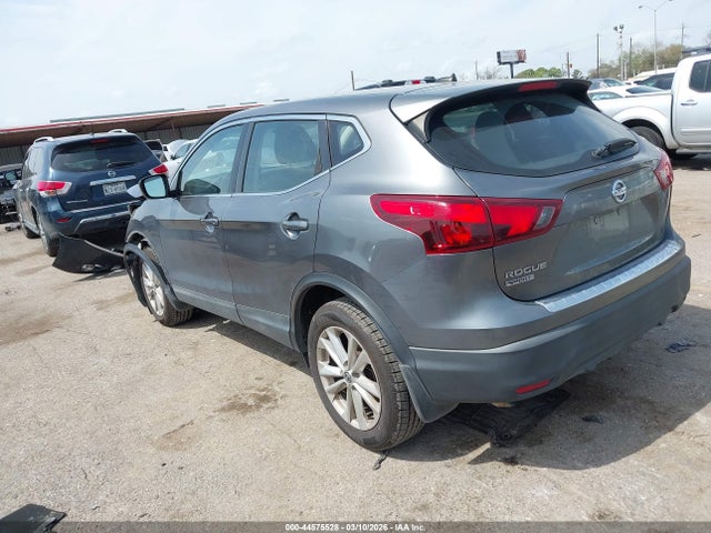 2019 NISSAN ROGUE SPORT JN1BJ1CP8KW223667 Photo 2
