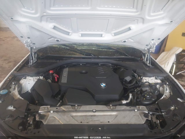 44575558 :رقم المزاد ، 3MW5R7J08L8B20722 vin ، 2020 Bmw 330i Xdrive مزاد بيع