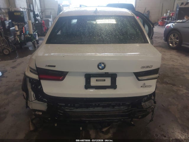 44575558 :رقم المزاد ، 3MW5R7J08L8B20722 vin ، 2020 Bmw 330i Xdrive مزاد بيع