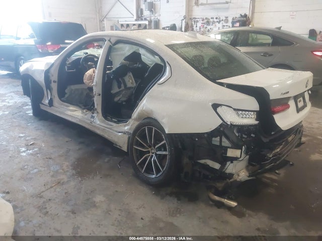 44575558 :رقم المزاد ، 3MW5R7J08L8B20722 vin ، 2020 Bmw 330i Xdrive مزاد بيع