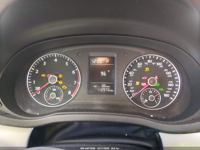 2015 Volkswagen Passat 1.8t Wolfsburg Edition მანქანა იყიდება აუქციონზე, vin: 1VWAT7A39FC037436, აუქციონის ნომერი: 44575568